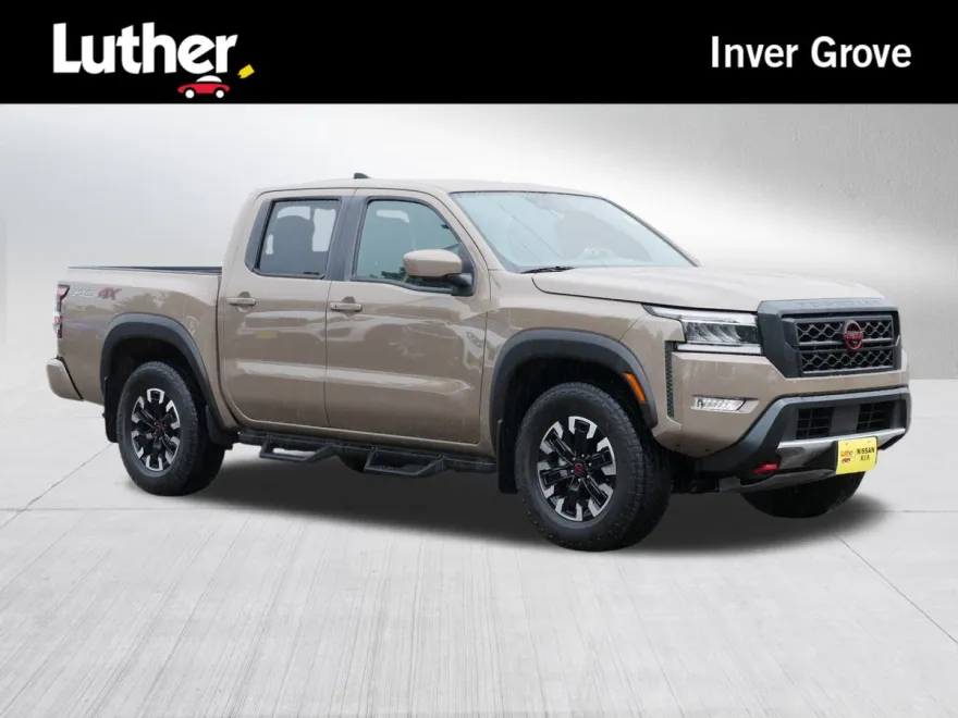 2023 Nissan Frontier PRO-4X photo 1