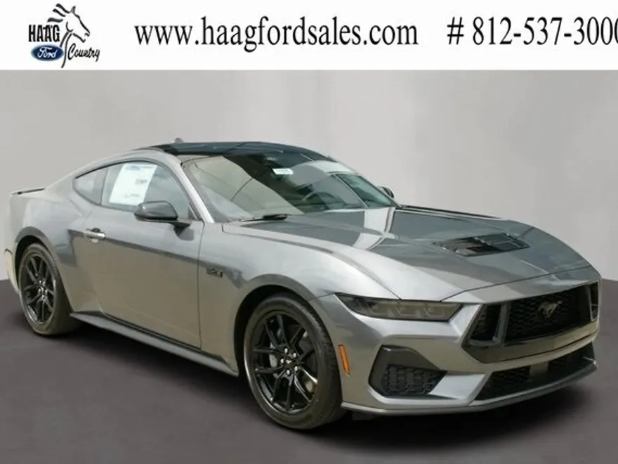 2025 Ford Mustang GT Premium photo 1
