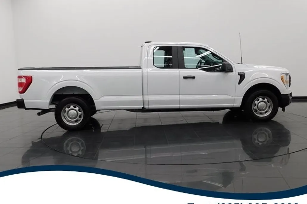 2022 Ford F-150 XL photo 1