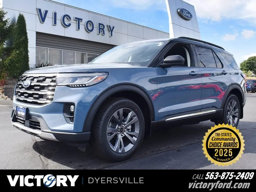 2025 Ford Explorer photo 1