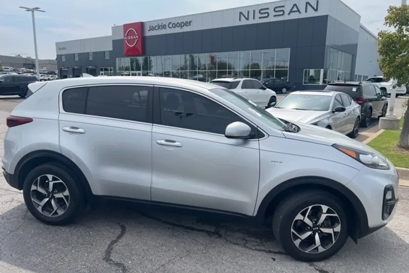 2020 Kia Sportage LX photo 1