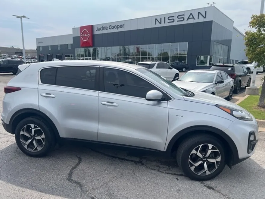 2020 Kia Sportage LX photo 1