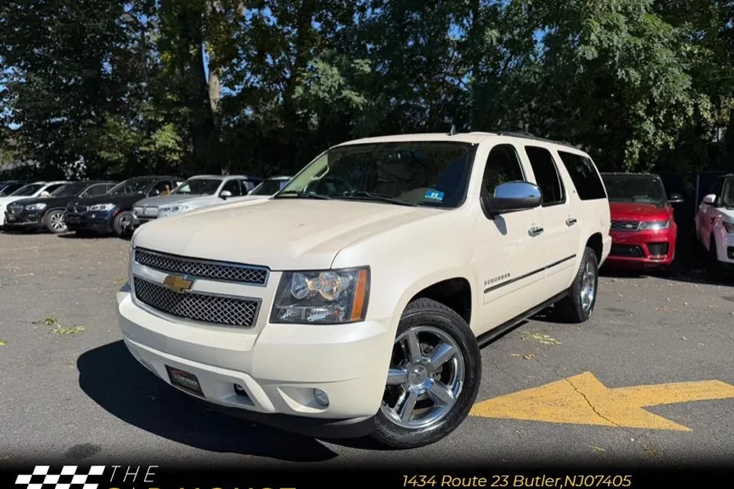 2014 Chevrolet Suburban LTZ photo 1