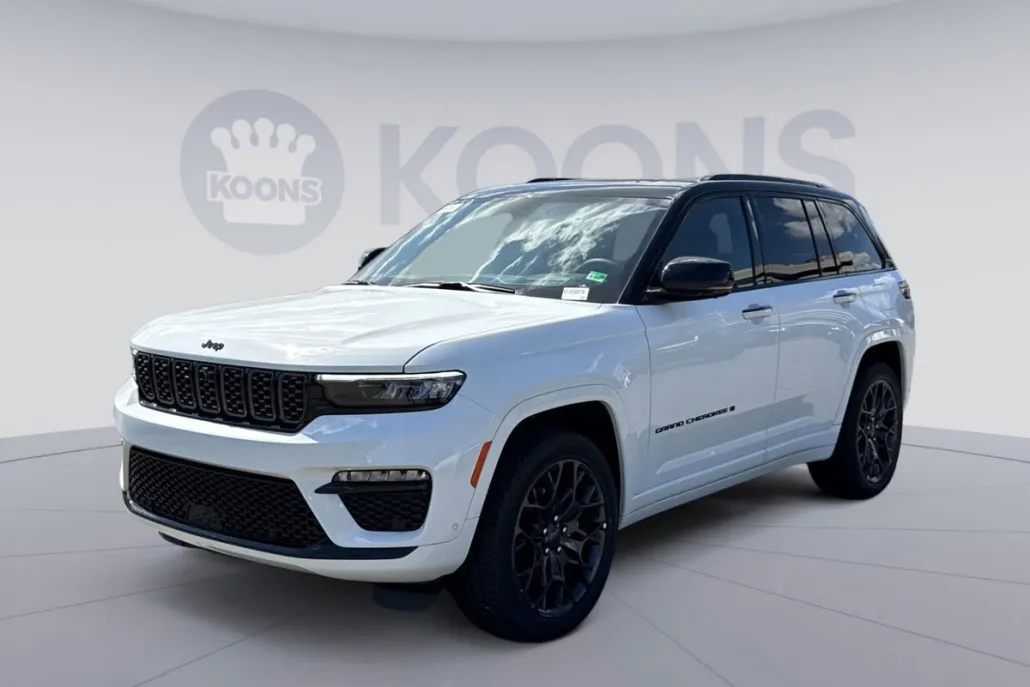 2025 Jeep Grand Cherokee Summit photo 1