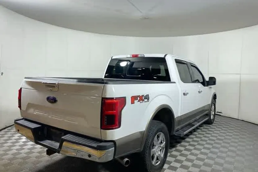 2018 Ford F-150 Lariat photo 1