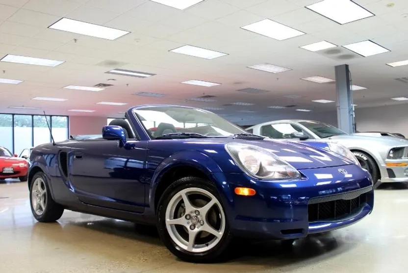 2001 Toyota MR2 Spyder Base photo 1
