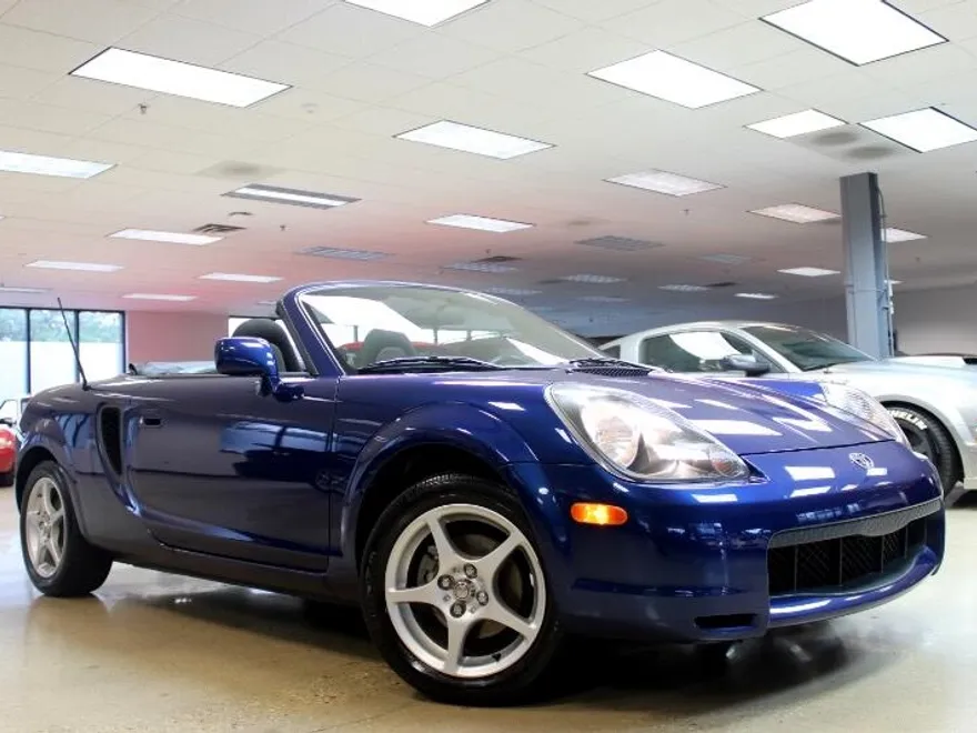 2001 Toyota MR2 Spyder Base photo 1