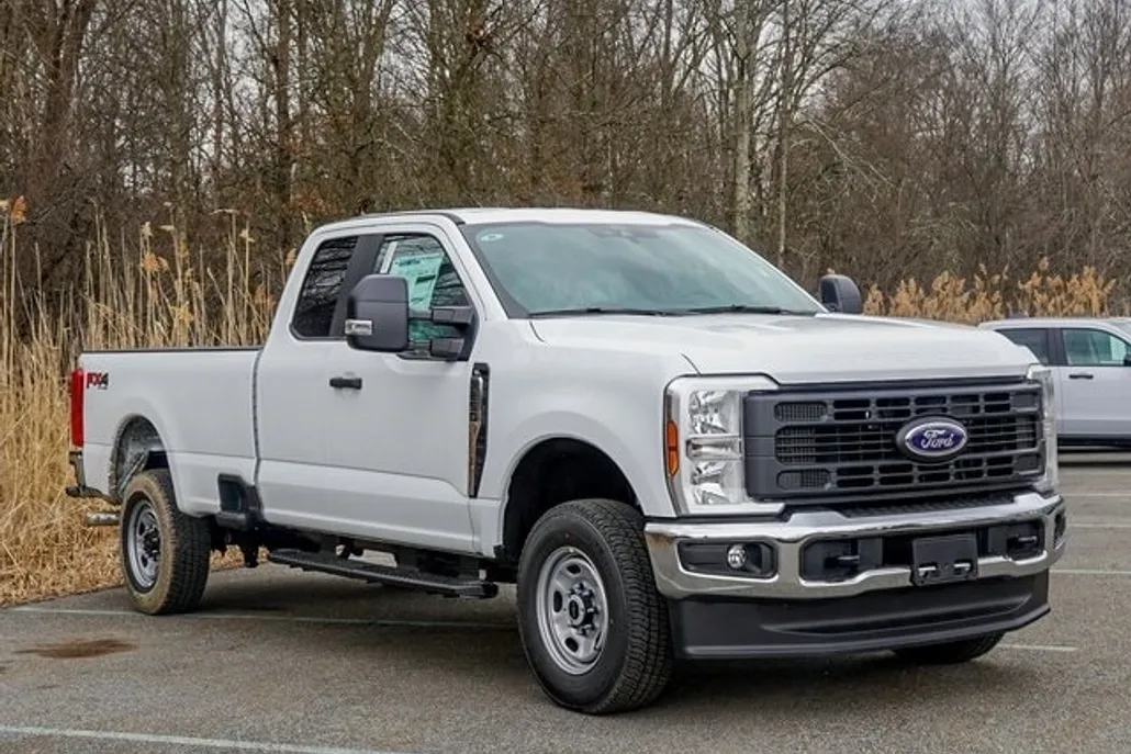 2025 Ford F-250 XL photo 1