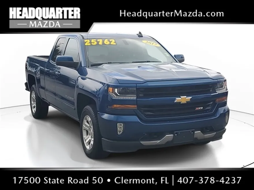 2017 Chevrolet Silverado 1500 LT photo 1