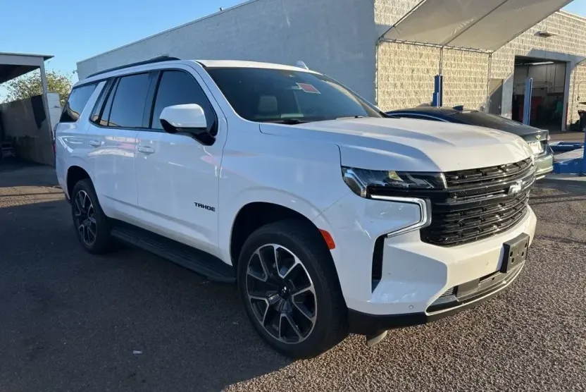 2023 Chevrolet Tahoe RST photo 1