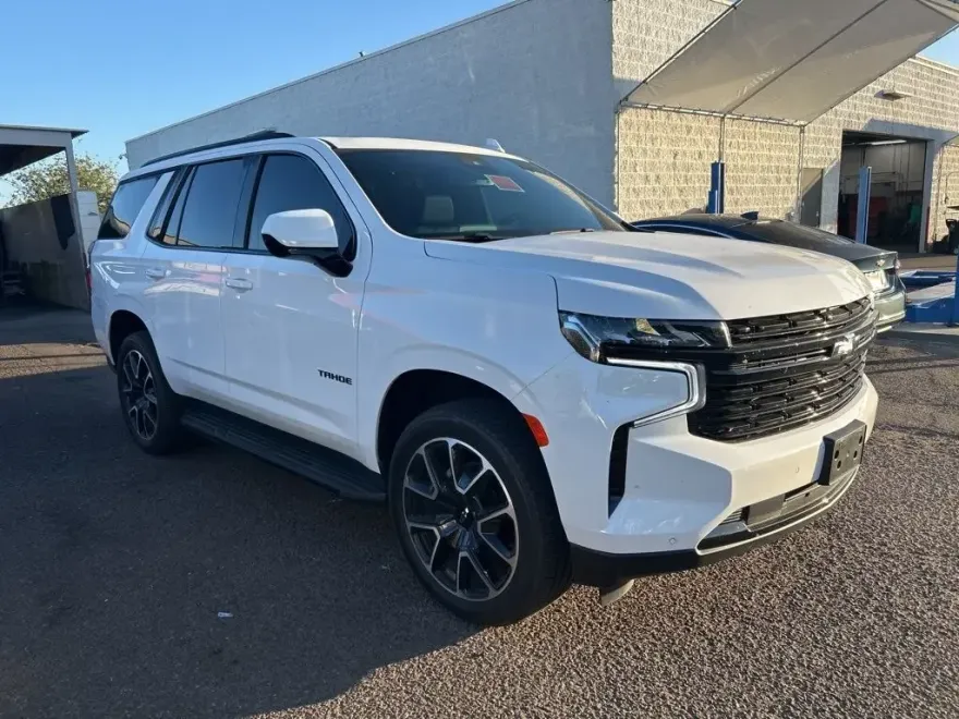 2023 Chevrolet Tahoe RST photo 1