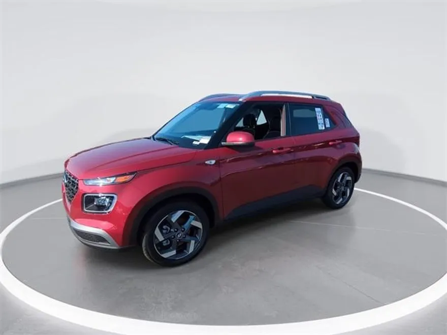 2025 Hyundai Venue Limited photo 1