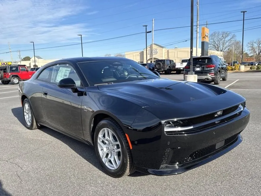 2025 Dodge Charger Daytona R/T photo 7