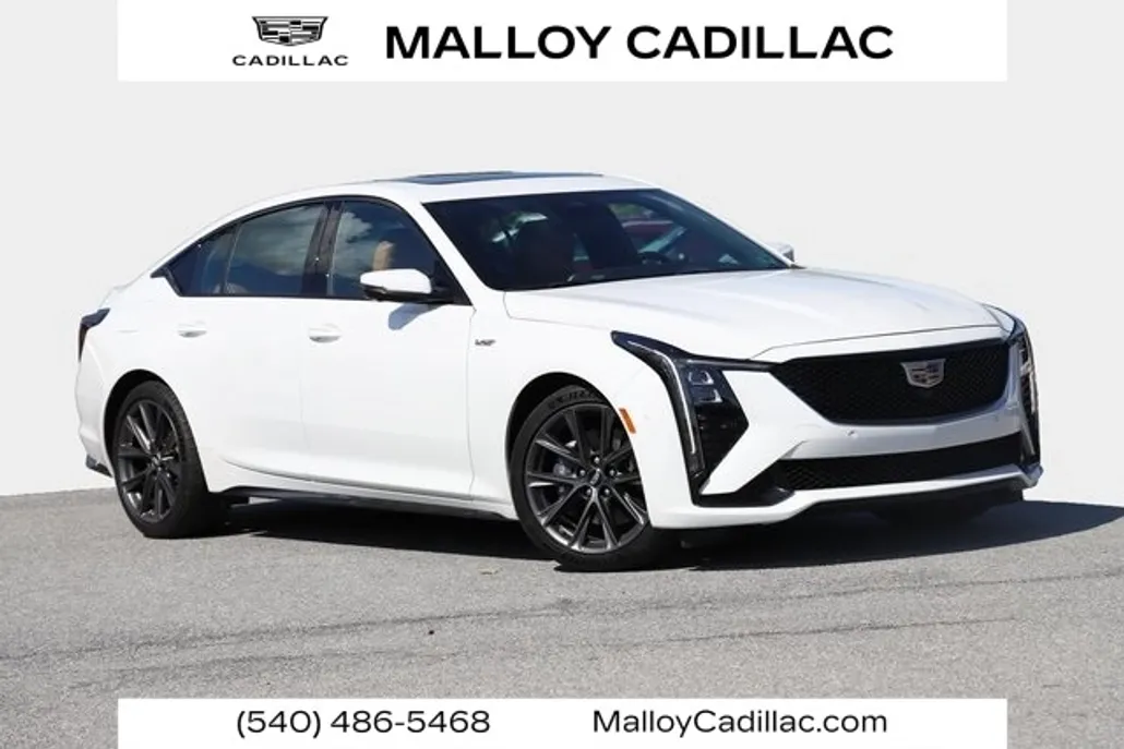 2025 Cadillac CT5 V photo 1