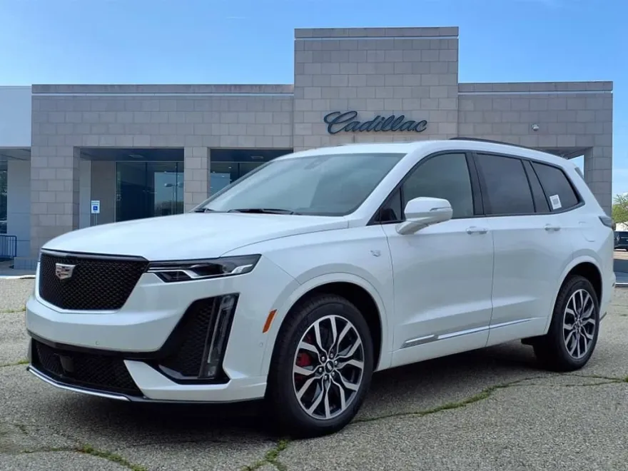 2025 Cadillac XT6 Sport photo 1