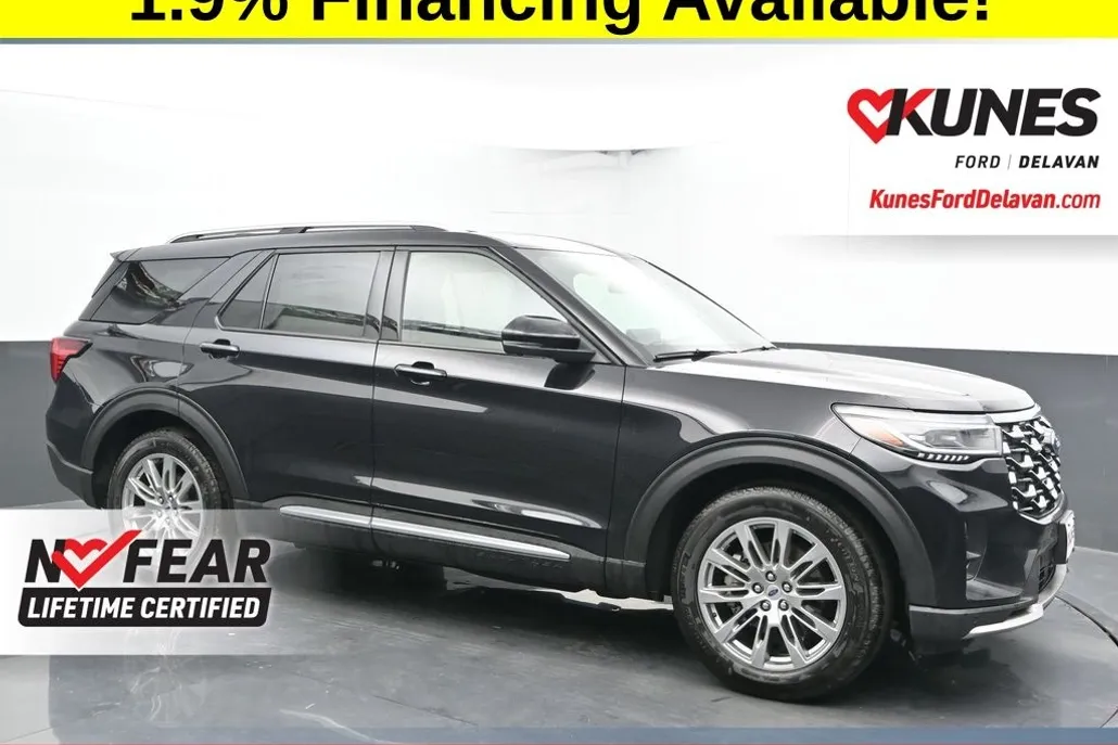 2025 Ford Explorer Platinum photo 1