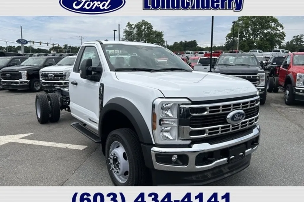 2024 Ford F-550 XL photo 1