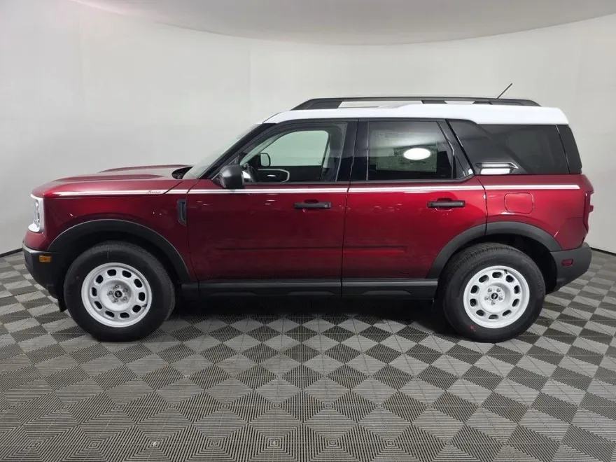 2025 Ford Bronco Sport Heritage photo 1