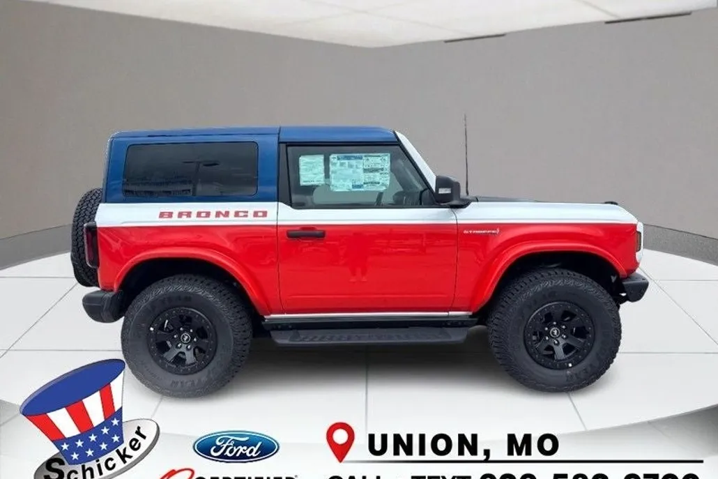 2025 Ford Bronco First Edition photo 1
