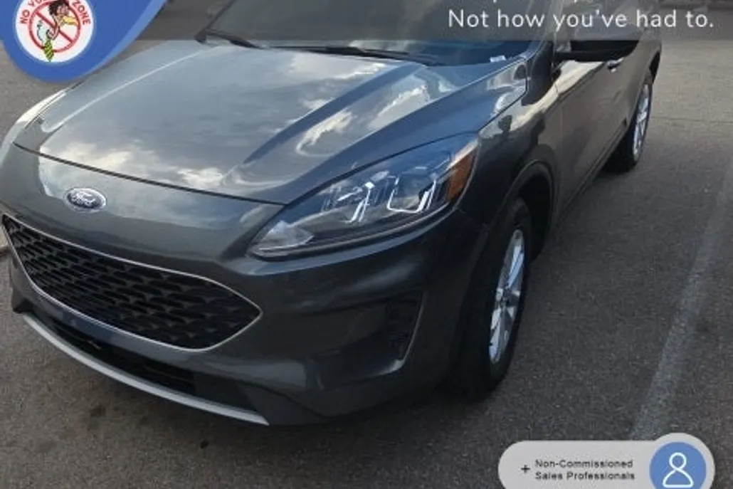 2020 Ford Escape SE photo 1