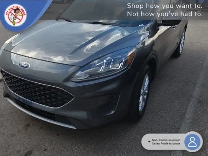 2020 Ford Escape SE photo 1