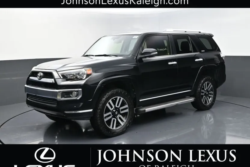 2016 Toyota 4Runner SR5 Premium photo 1