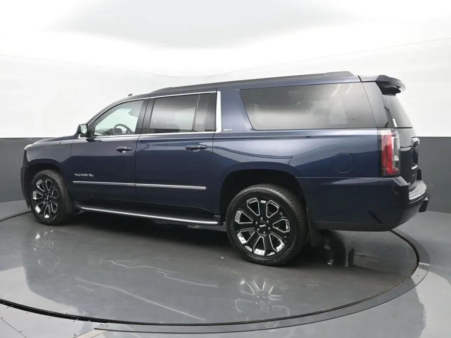 2019 Gmc Yukon XL SLT photo 1