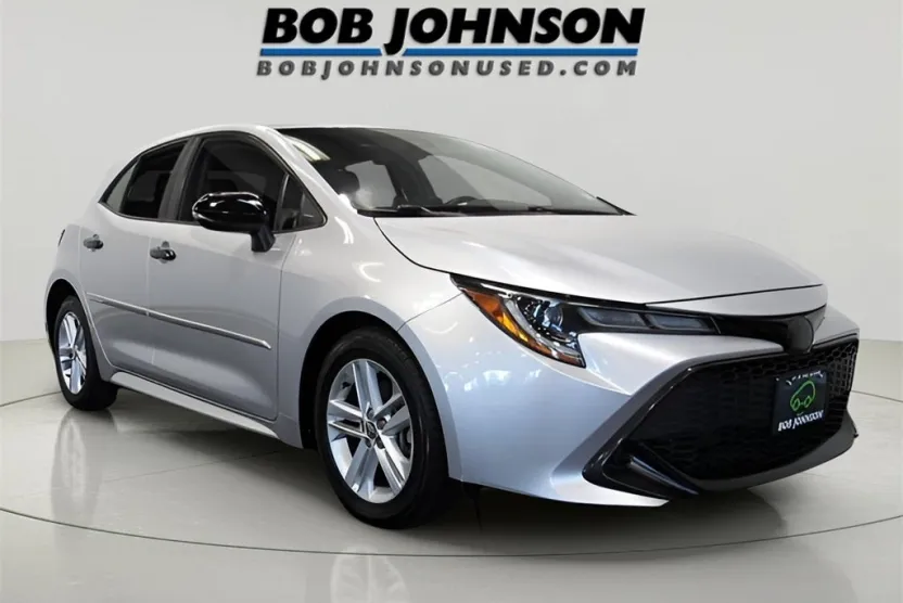 2019 Toyota Corolla SE photo 1
