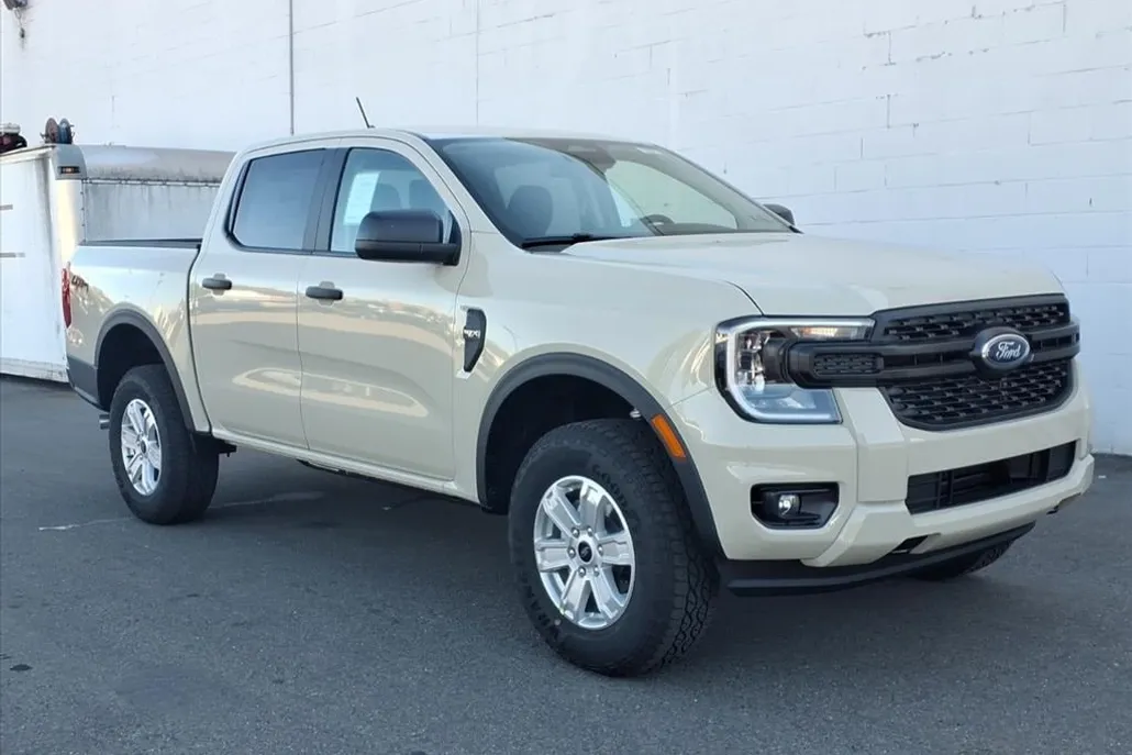 2025 Ford Ranger XL photo 1
