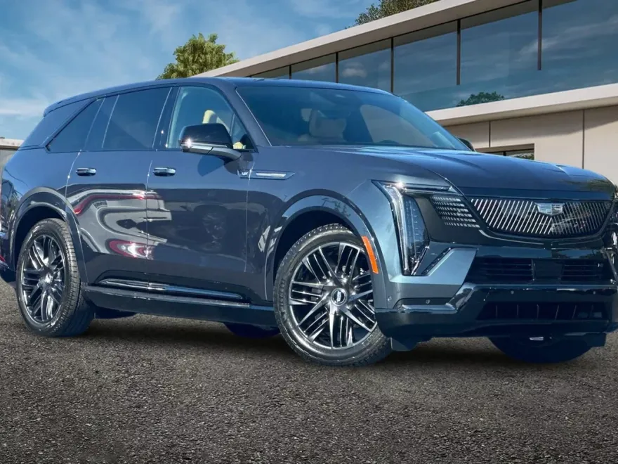2025 Cadillac Escalade IQ Sport photo 1
