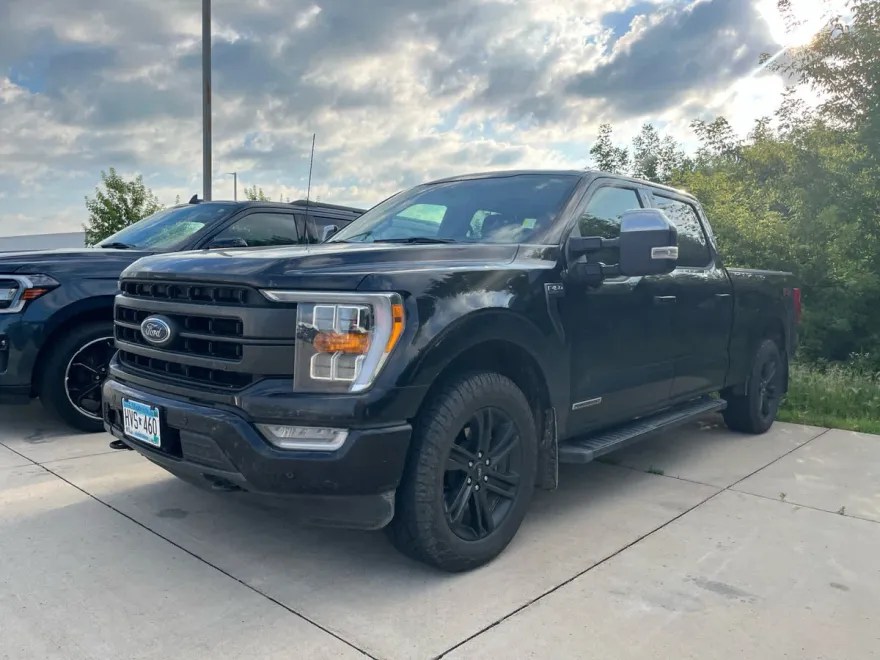 2021 Ford F-150 Lariat photo 1