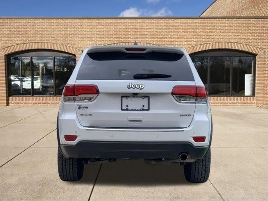 2021 Jeep Grand Cherokee Limited photo 1