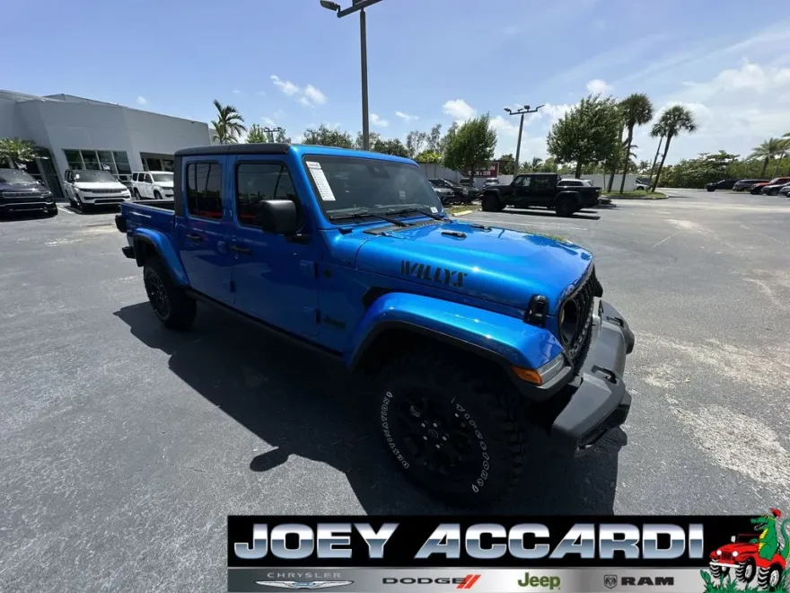 2025 Jeep Gladiator Willys photo 1