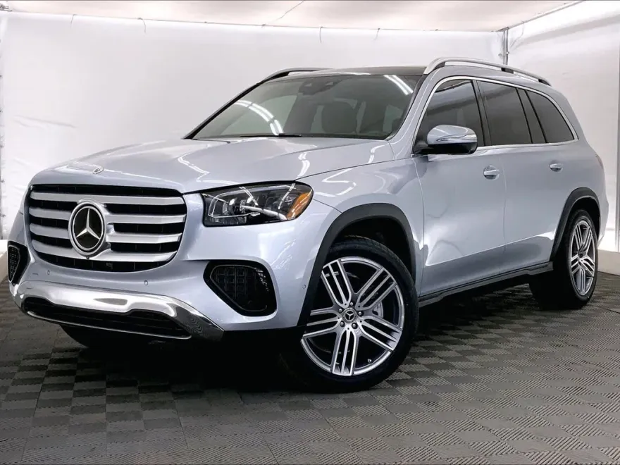 2024 Mercedes Benz GLS 450 photo 1