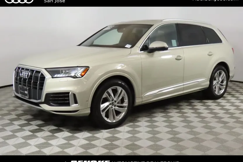 2022 Audi Q7 55 Prestige photo 1