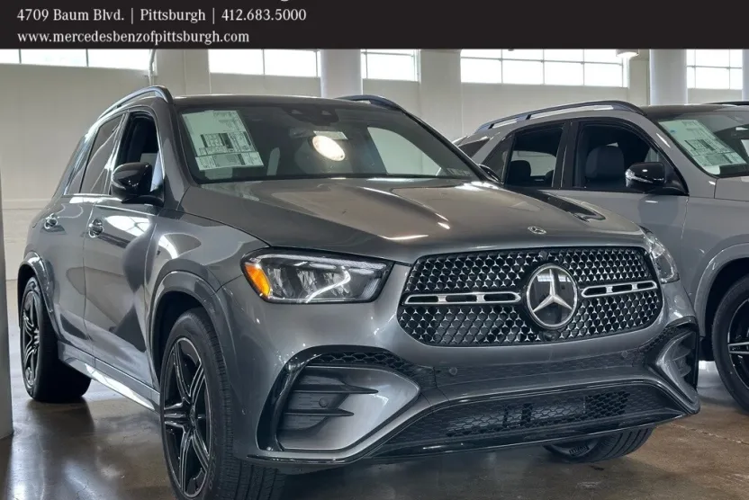 2025 Mercedes Benz GLE 580 4MATIC photo 1