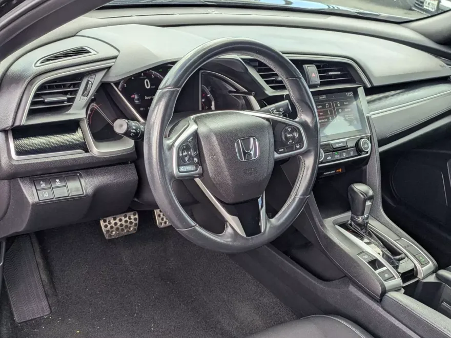 2019 Honda Civic Sport photo 1