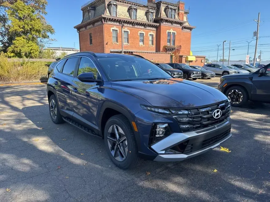 2026 Hyundai Tucson SEL photo 1