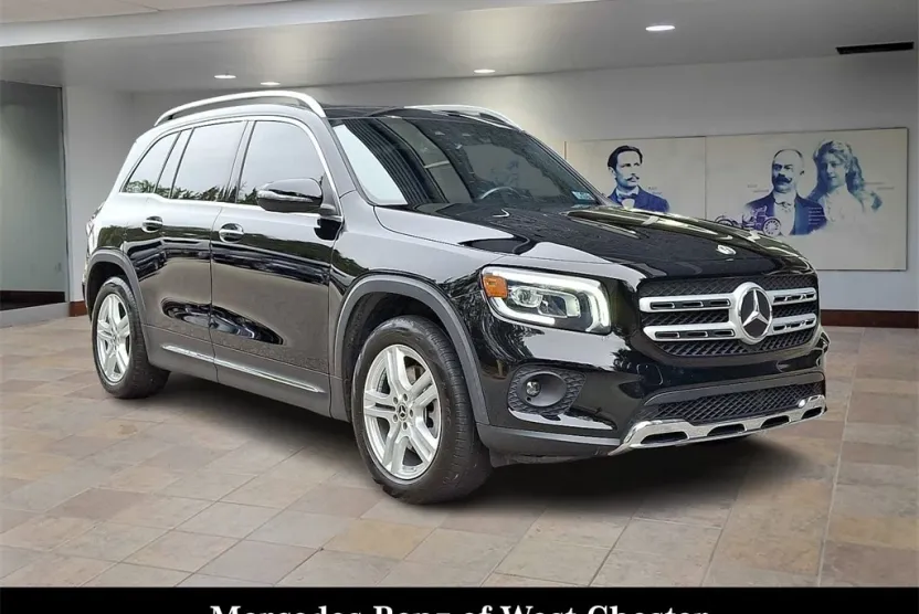 2022 Mercedes Benz GLB 250 photo 1