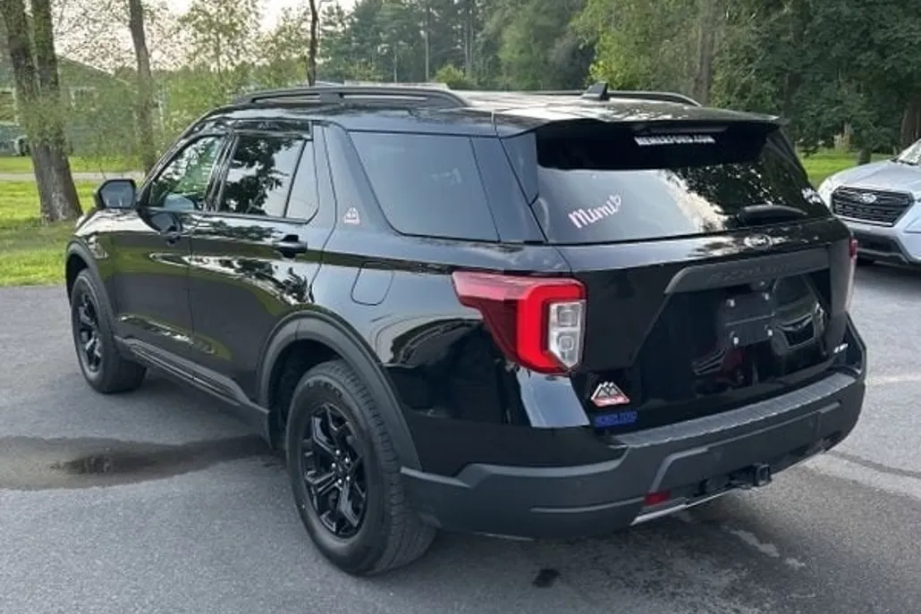 2023 Ford Explorer Timberline photo 1