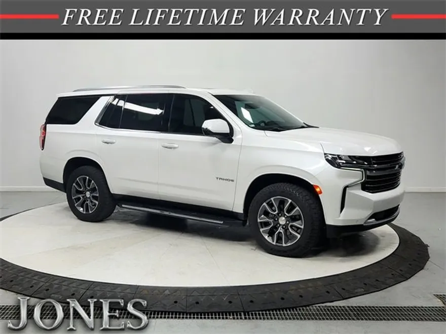 2022 Chevrolet Tahoe LT photo 1