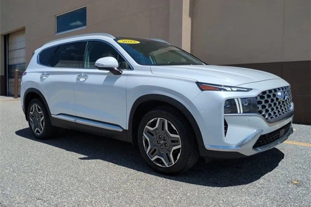 2022 Hyundai Santa Fe Limited photo 1