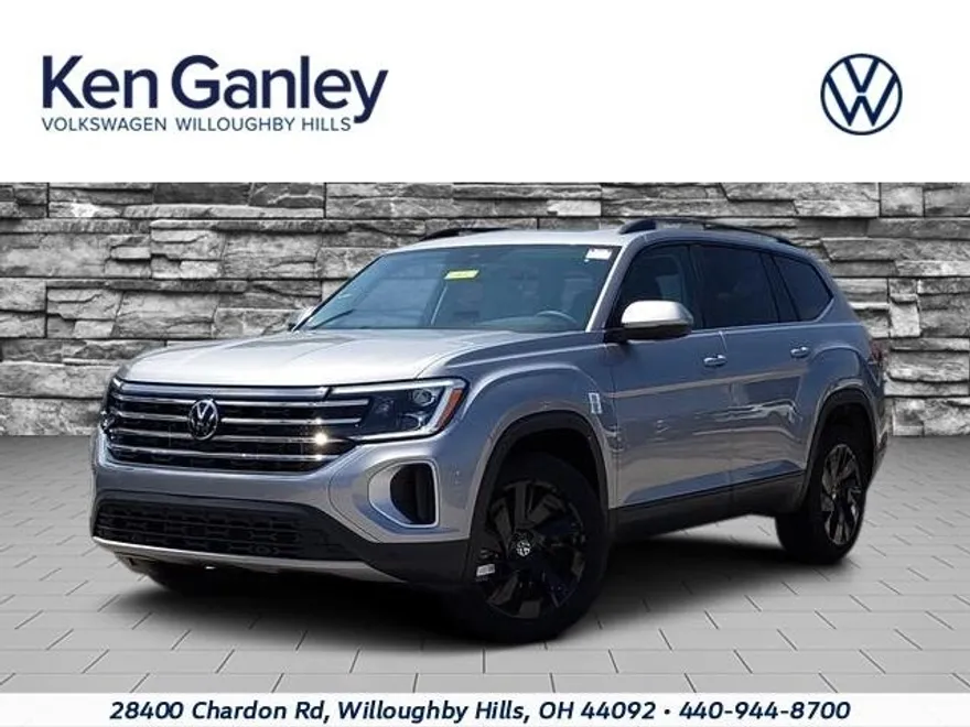2025 Volkswagen Atlas SE Technology photo 1