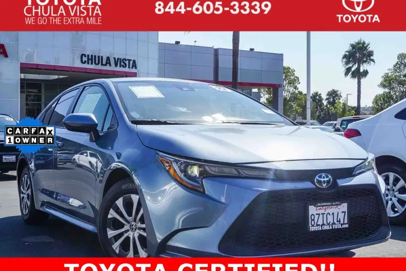 2022 Toyota Corolla Hybrid LE photo 1