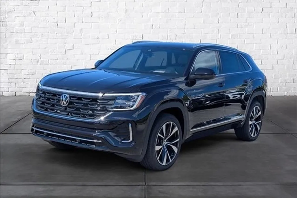 2026 Volkswagen Atlas Cross Sport SEL Premium R-Line photo 1