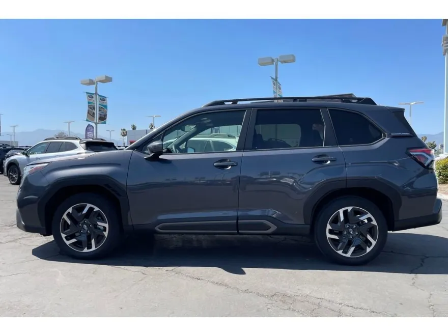 2025 Subaru Forester Limited photo 1