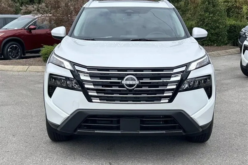 2026 Nissan Rogue SV photo 1