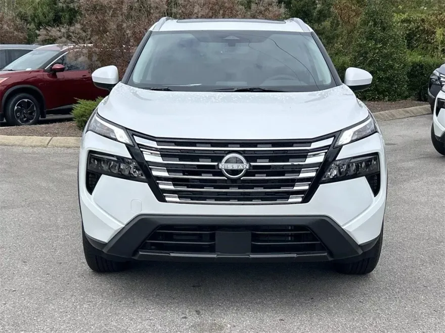 2026 Nissan Rogue SV photo 1