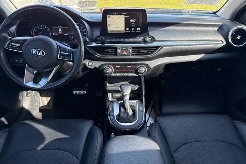 2019 Kia Forte EX photo 1