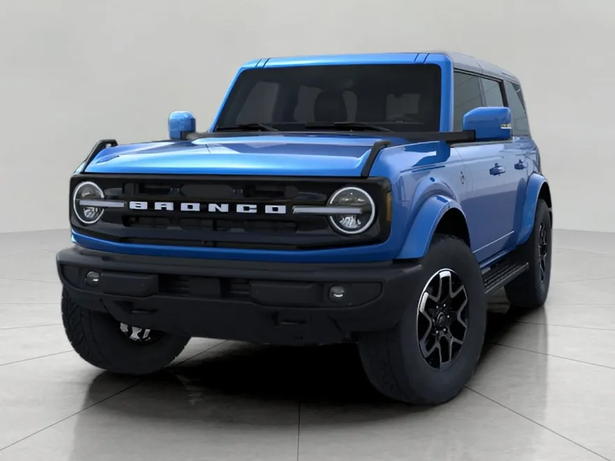 2024 Ford Bronco Outer Banks photo 1